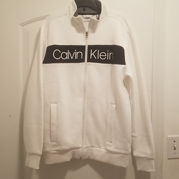 BRAND NEW Calvin Klein sweater